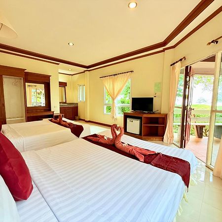 Lanta Palm Beach Resort , Beach Bungalow - Ko Lanta Extérieur photo