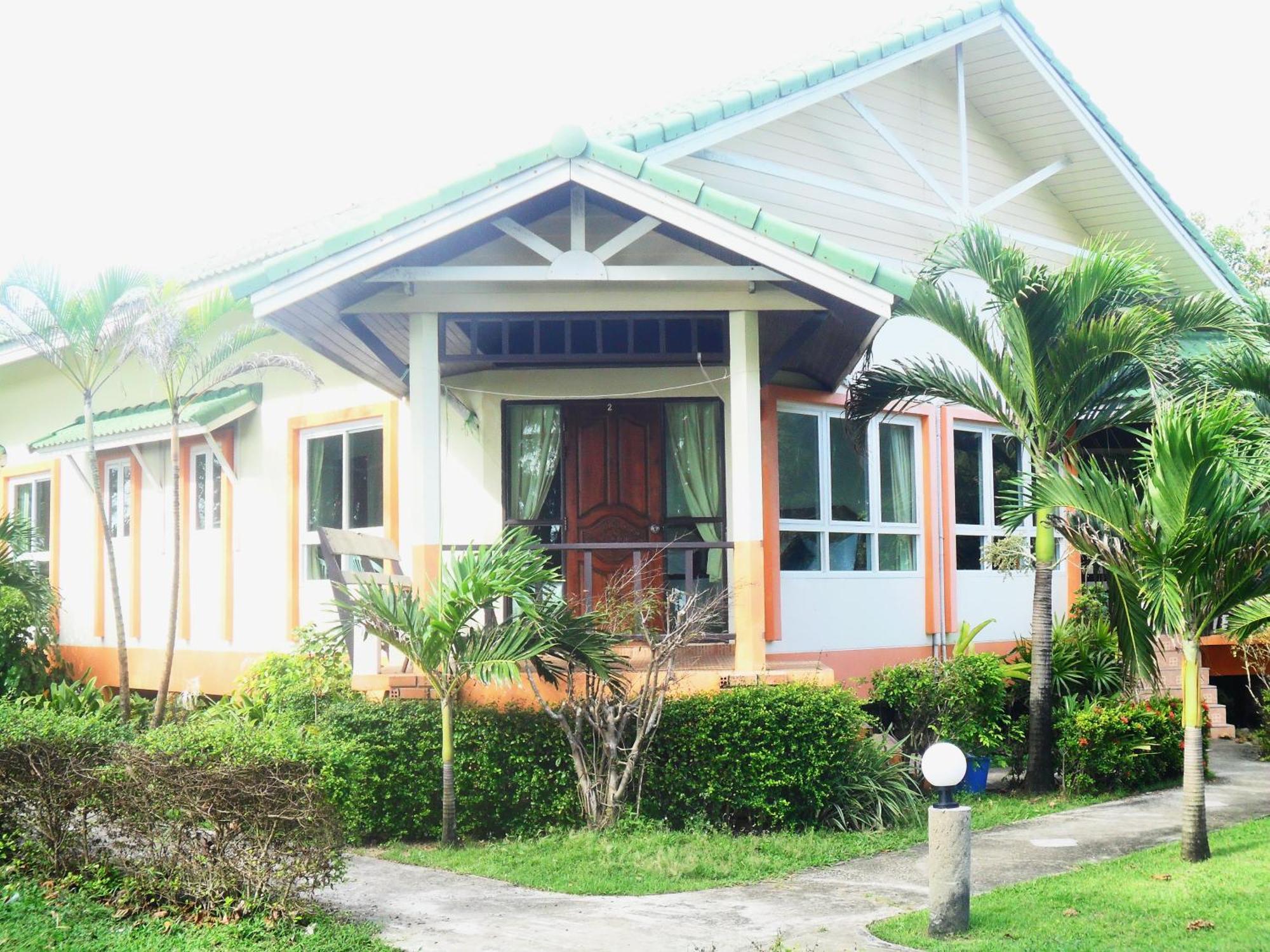 Lanta Palm Beach Resort , Beach Bungalow - Ko Lanta Chambre photo
